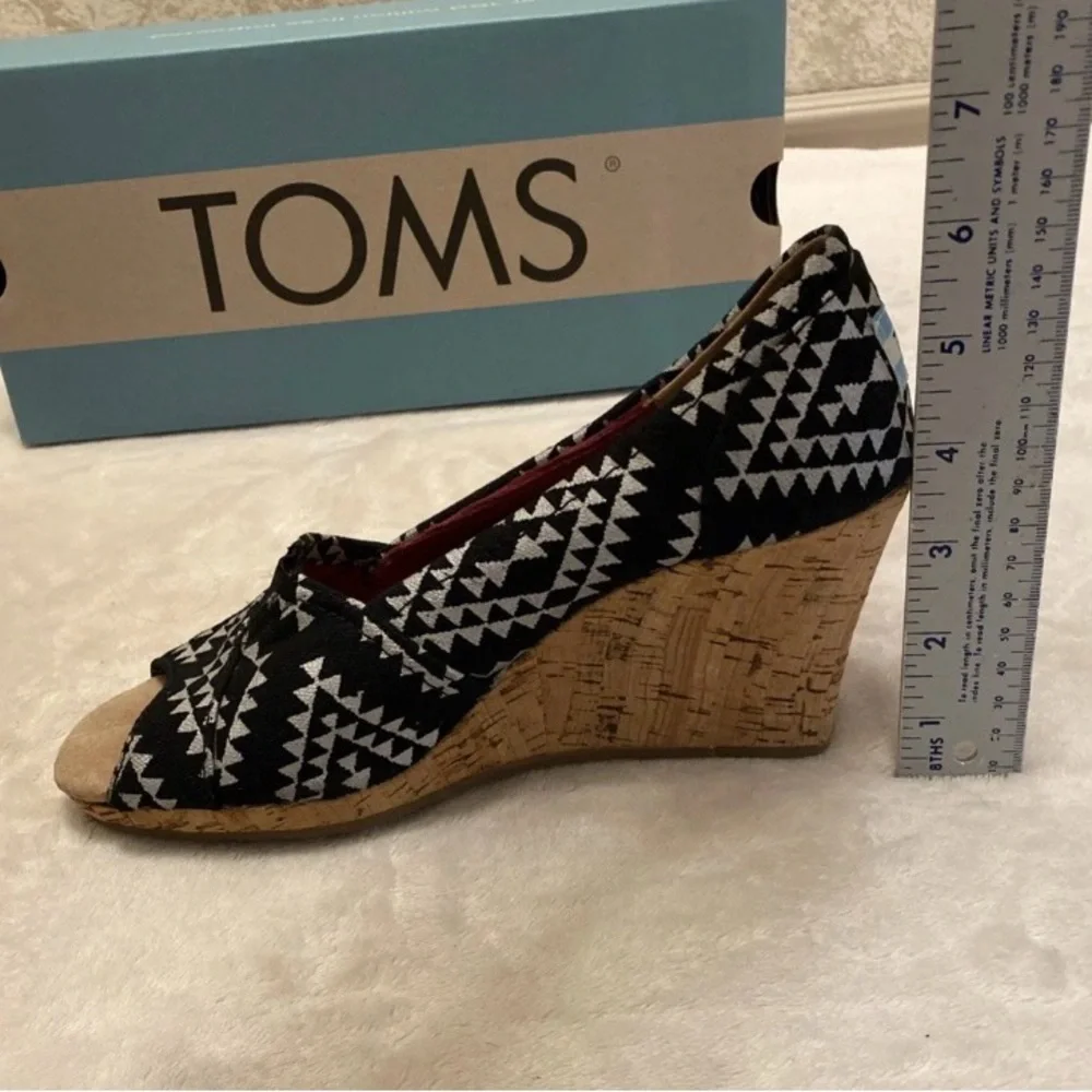 TOMS Black & White Diamond Print Wedge Peep Toe Heels